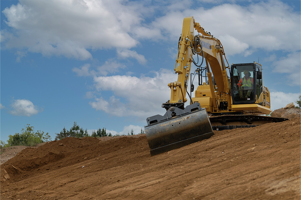 Komatsu PC210LCi-11 Specs | SMS Equipment